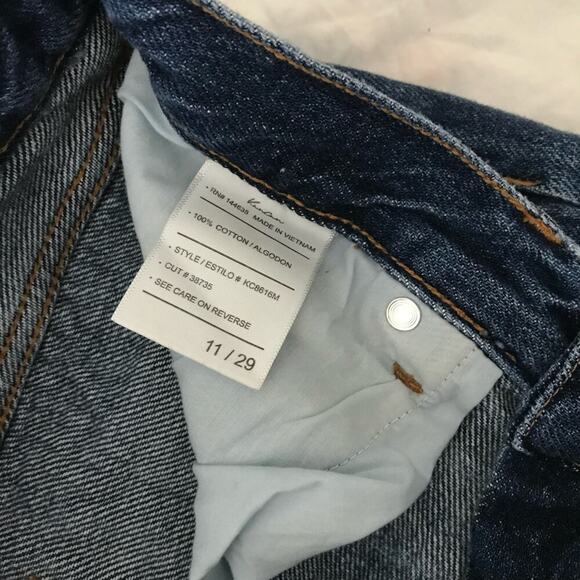 Kancan Distressed High Waisted Frayed Hem Cuffed Denim Shorts Women’s Size 11/29 - Picture 7 of 7